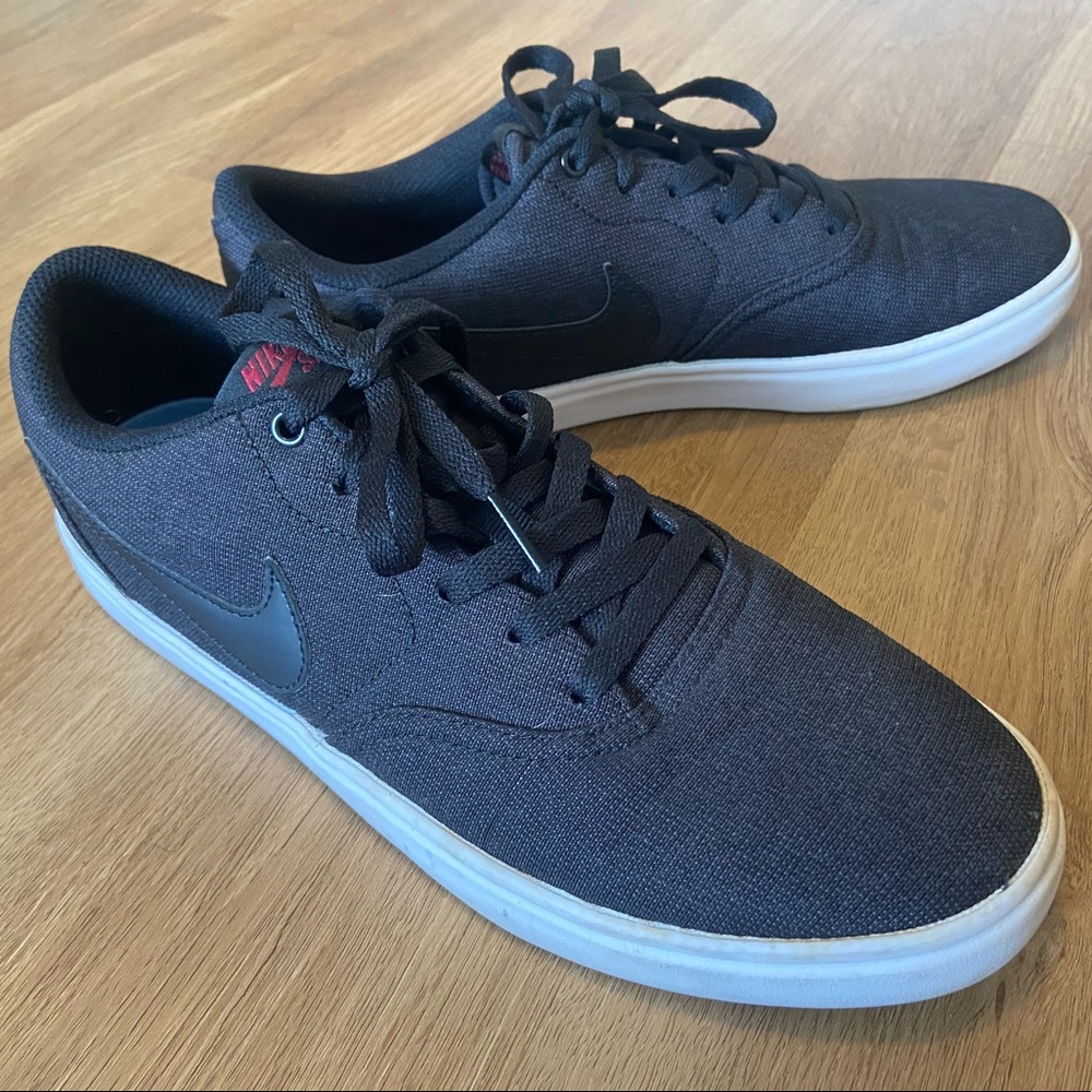 Mens Nike SB sneakers